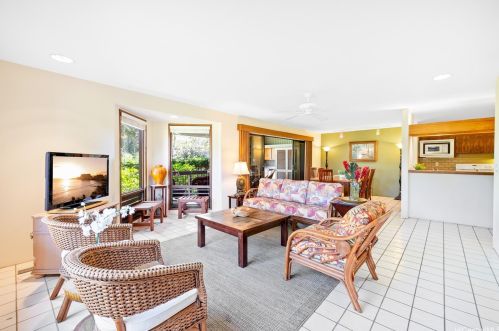 78261 Manukai St, Kailua Kona, HI 96740-2539