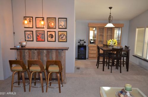 9317 Sun Lakes Blvd, Chandler, AZ 85248-6539