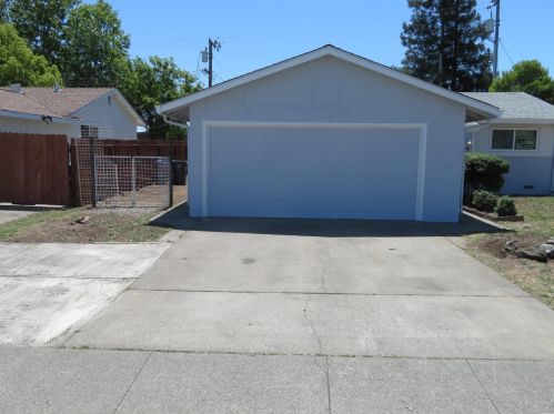 419 Tabor Ave, Fairfield, CA 94533-8412