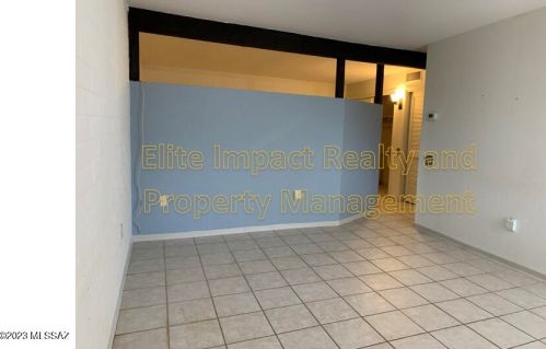 1014 Calle De La Temporada, Green Valley AZ  85614-1963 exterior