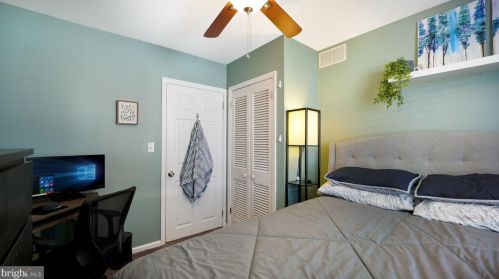 1020 Hartel Ave, Philadelphia PA  19111-3204 exterior