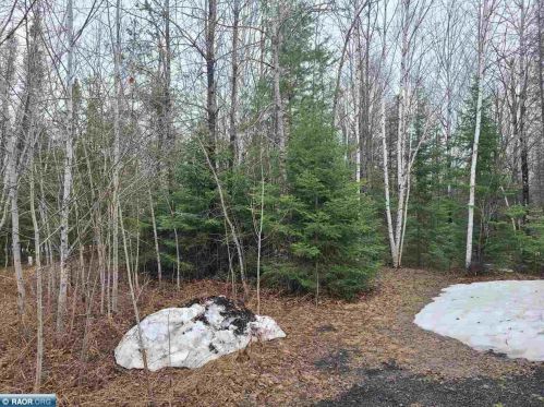 7388 Ely Lake Dr, Fayal, MN 55734-4008