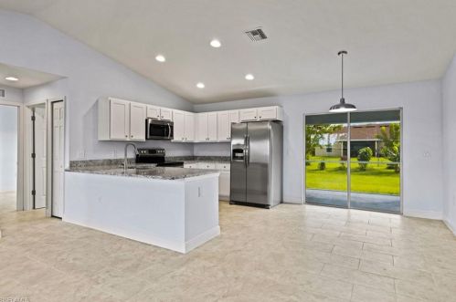 530 Montclair Ave, Lehigh Acres, FL 33974-9622