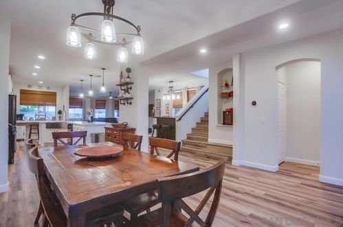 5057 Bella Collina St, Oceanside CA  92056-1924 exterior