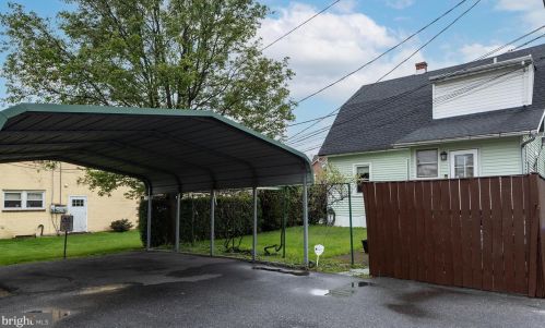 13 Kelso St, Harrisburg PA 17111-1823 exterior