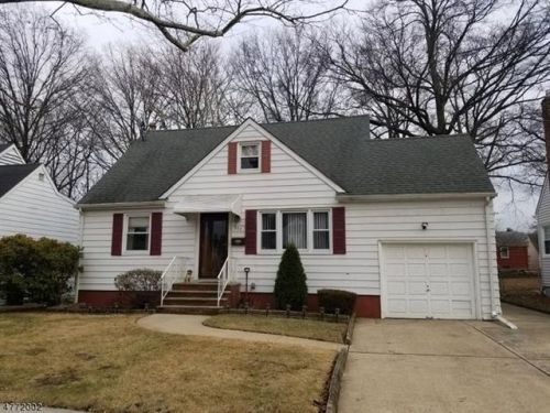 573 Trinity Pl, Roselle, NJ 07203-2342