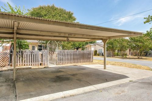 8701 Normandale St, Fort Worth, TX 76116-4818