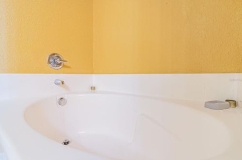 8 Matricaria Ct, Homosassa FL  34446-5906 exterior