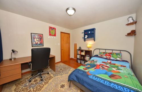 2860 77 St, Milwaukee WI 53219-2767 exterior