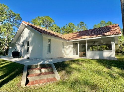 4580 1st Ave, Naples FL  34119-2651 exterior