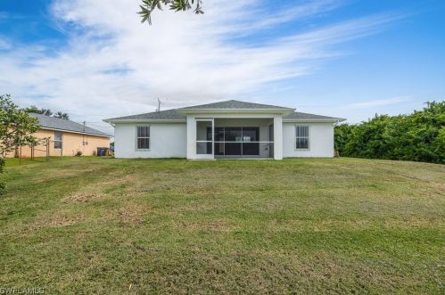 3314 30 St, Lehigh Acres FL 33976-3932 exterior
