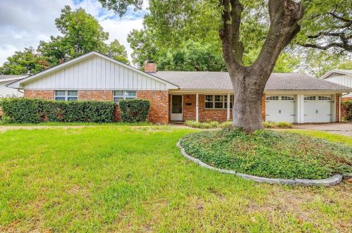 7216 Green Meadow Dr, Fort Worth, TX 76180-6712