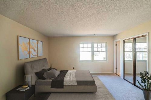 2049 El Campo Ave, Deltona FL  32725-3204 exterior