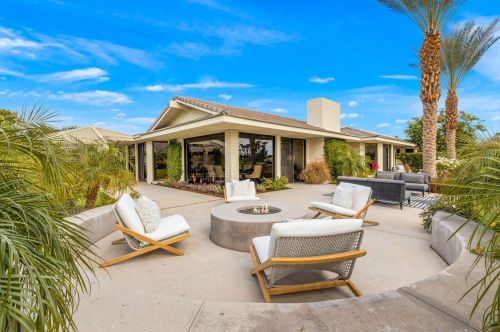 7 Mayfair Dr, Rancho Mirage CA  92270-2586 exterior