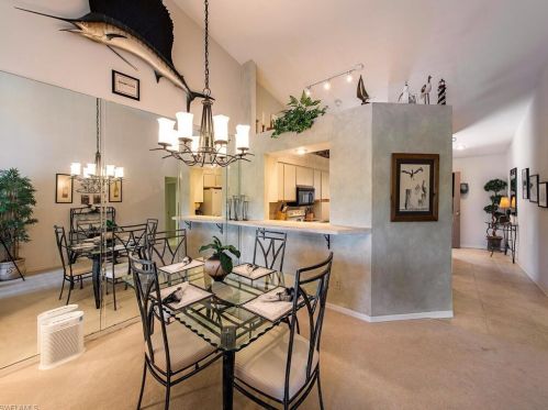 513 Lake Louise Cir, Naples, FL 34110-8060