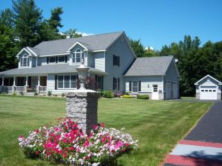 24 Winding Brook Rd, Peru, NY 12972-2631