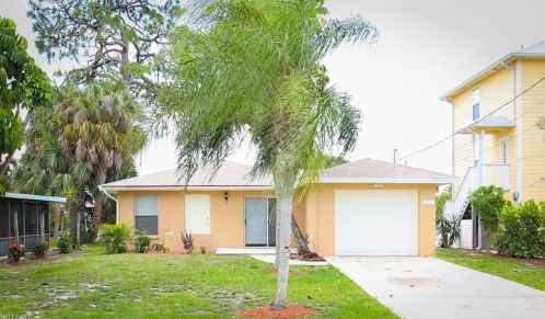4729 Spring Creek Dr, Bonita Springs, FL 34134-7131