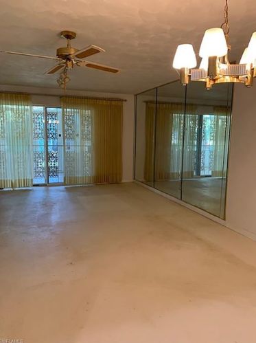 1404 Portobello Dr, Daytona Beach, FL 32127-5623