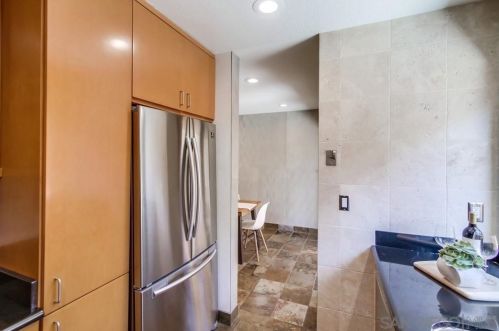 10353 Caminito Rio Branco, San Diego CA 92131-1631 exterior