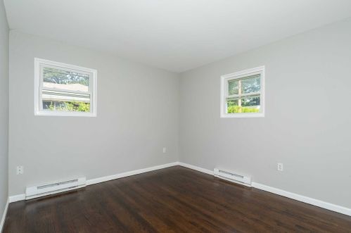 29 Milano Dr, Poughkeepsie NY  12603-6102 exterior