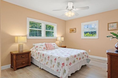 2807 20 Ave, Cape Coral FL  33904-4020 exterior