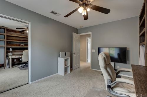 28968 Rock Canyon Dr, Santa Clarita CA  91390-5281 exterior