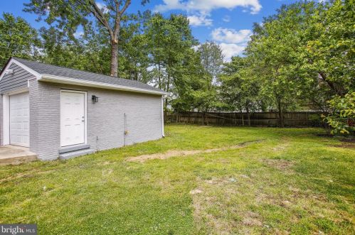 3121 Celadon Ln, Falls Church VA  22044-2610 exterior