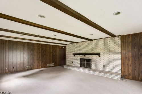 523 Hidden Holw, Scotch Plains NJ  07076-2027 exterior