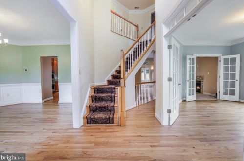 2741 Omisol Rd, Woodbridge, VA 22192-3803