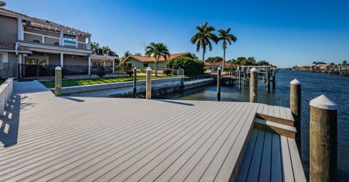 1999 Illinois Ave, Saint Petersburg FL  33703-3421 exterior