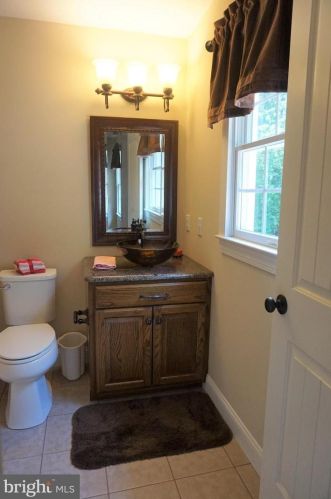 216 Otter Run Ct, Seaford DE  19973-7432 exterior