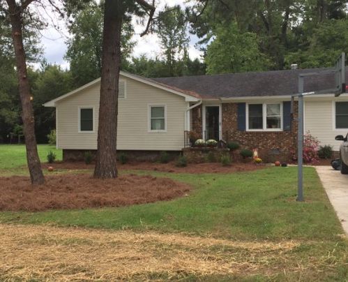 3520 Country Ln, Oxford, NC 27565-9251