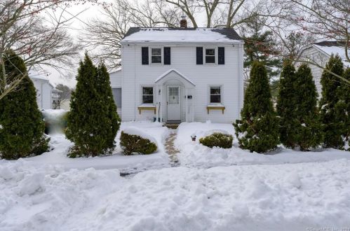 30 Ogden Rd, Stamford, CT 06905-3209
