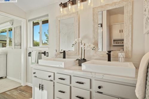 7793 Peppertree Rd, Pleasanton CA  94568-1348 exterior