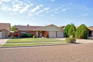 5607 Amherst St, Lubbock, TX 79416-1411