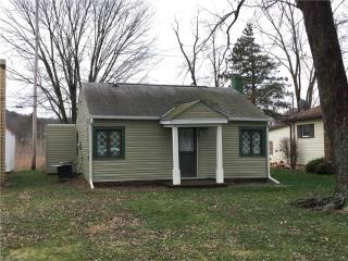 1219 Gorley St, Uhrichsville, OH 44683-1217