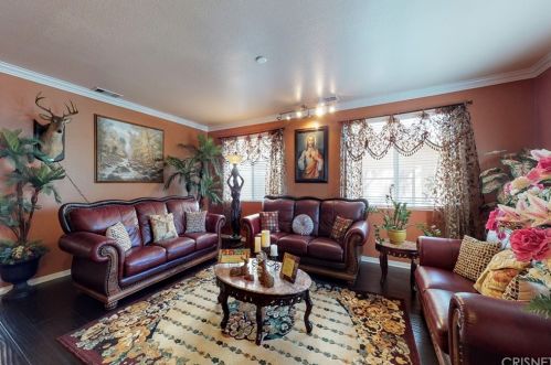 16309 Fairbanks Ct, Santa Clarita, CA 91387-4621