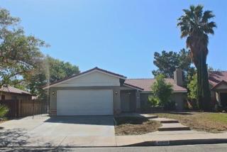 43843 David St, Lancaster, CA 93535-4233