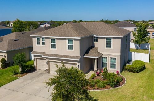 12317 Fairlawn Dr, Riverview, FL 33579-3921
