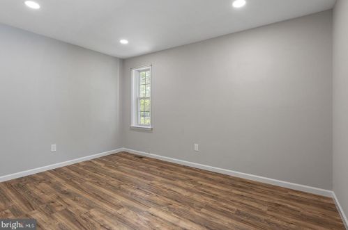 20 Hamilton St, Auburn NJ  08085-1523 exterior