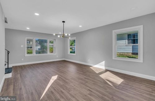 24 Perennial Ln, Willingboro NJ  08046-2623 exterior