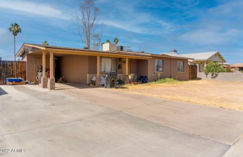 1014 Farmdale Ave, Mesa, AZ 85210-3425
