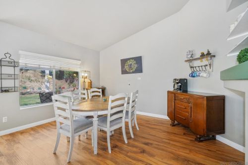 31690 Corte Cardenas, Temecula CA  92592-3913 exterior