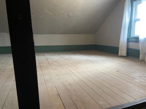 1954 3rd Ave, Primrose PA  17901-2013 exterior