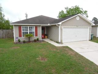 225 Leebeck Cir, Pensacola, FL 32534-9775