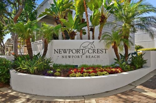 4 Swift Ct, Newport Beach, CA 92663-2302
