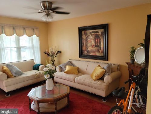 86 Shetland Way, New Castle DE  19720-6514 exterior