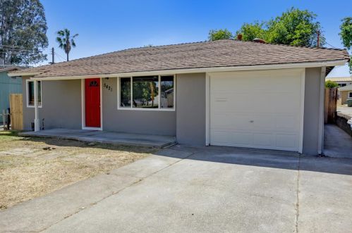 5421 Rockwell Rd, North Highlands, CA 95660-4943