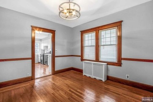 491 James St, N Milford NJ  07646-1023 exterior