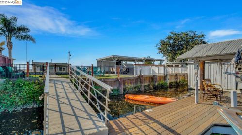 4526 Sandmound Blvd, Oakley CA  94561-5026 exterior